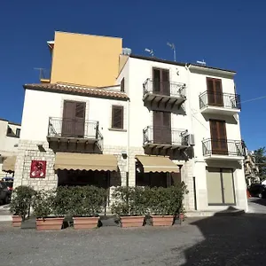 La Tana Del Lupo Affittacamere